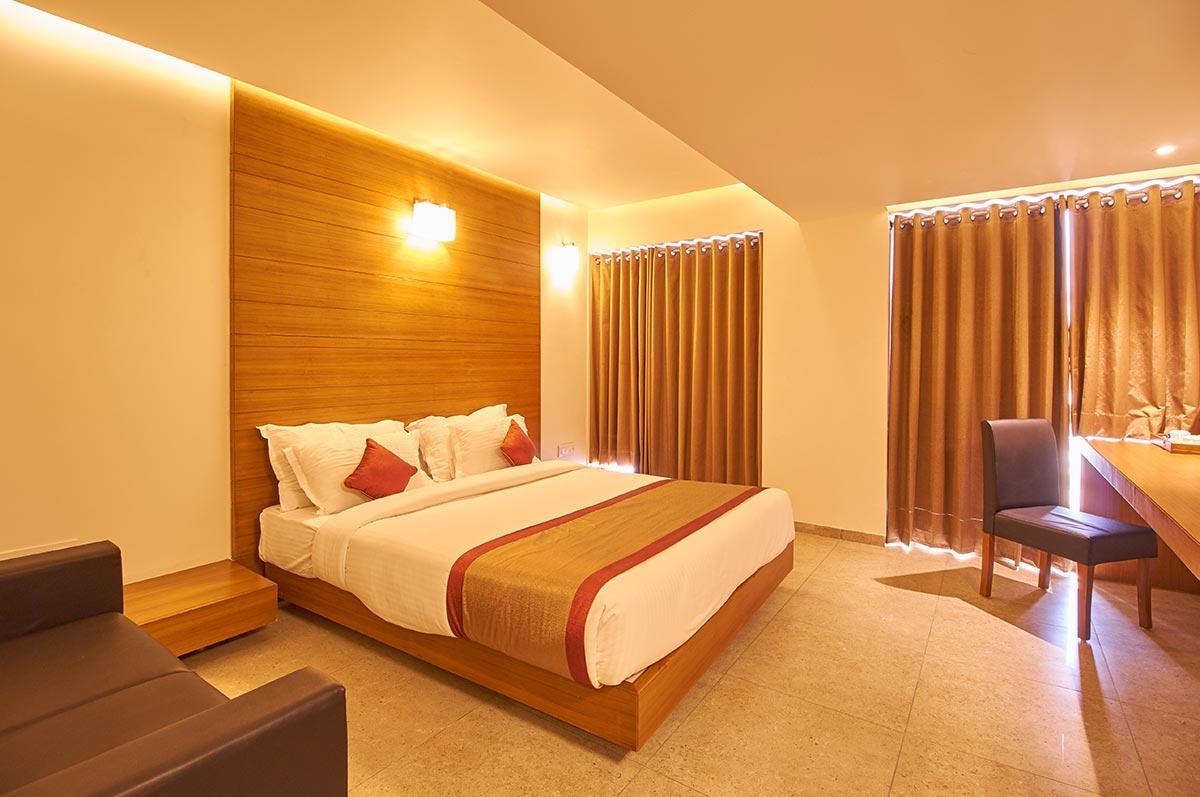 7 Wonders Hotel Gandhinagar Eksteriør billede