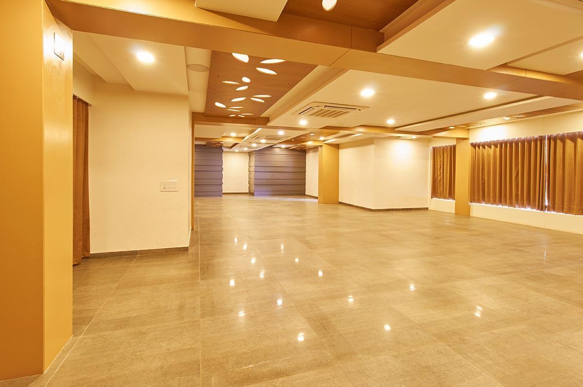 7 Wonders Hotel Gandhinagar Eksteriør billede